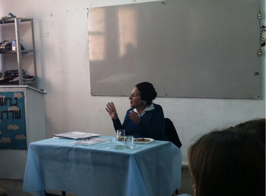 Alisa speaking in Sderot, 2013